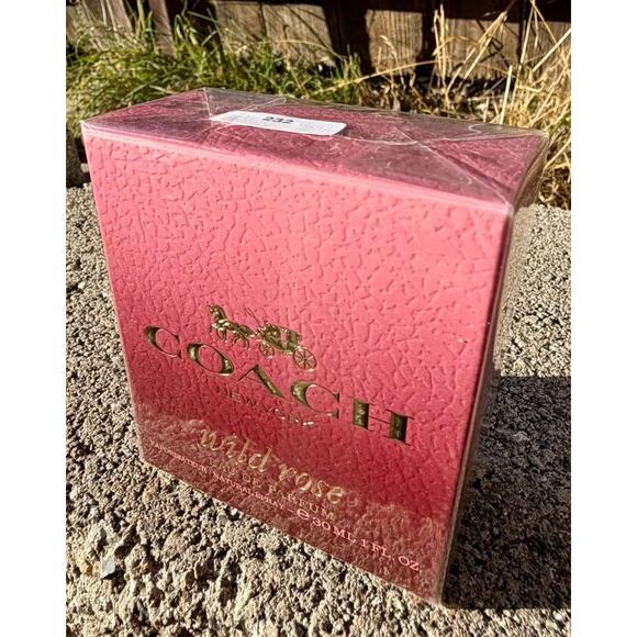 Coach Wild Rose Eau de Parfum 30ml 1 Fl. oz - Picture 2 of 2